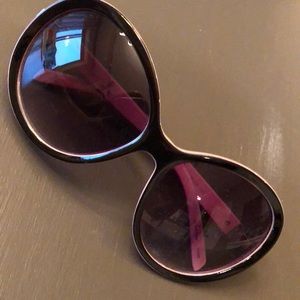Jennifer Lopez sunglasses
